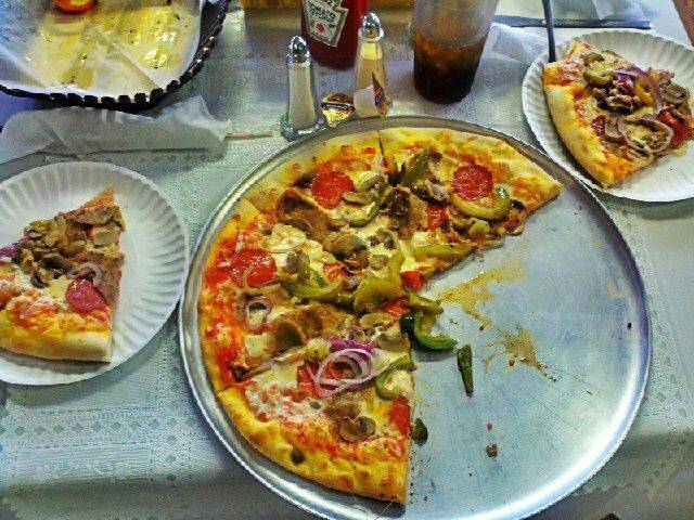 Mimos Pizzeria | restaurant | 2708 Paoli Pike, New Albany, IN 47150, USA | 8129457711 OR +1 812-945-7711