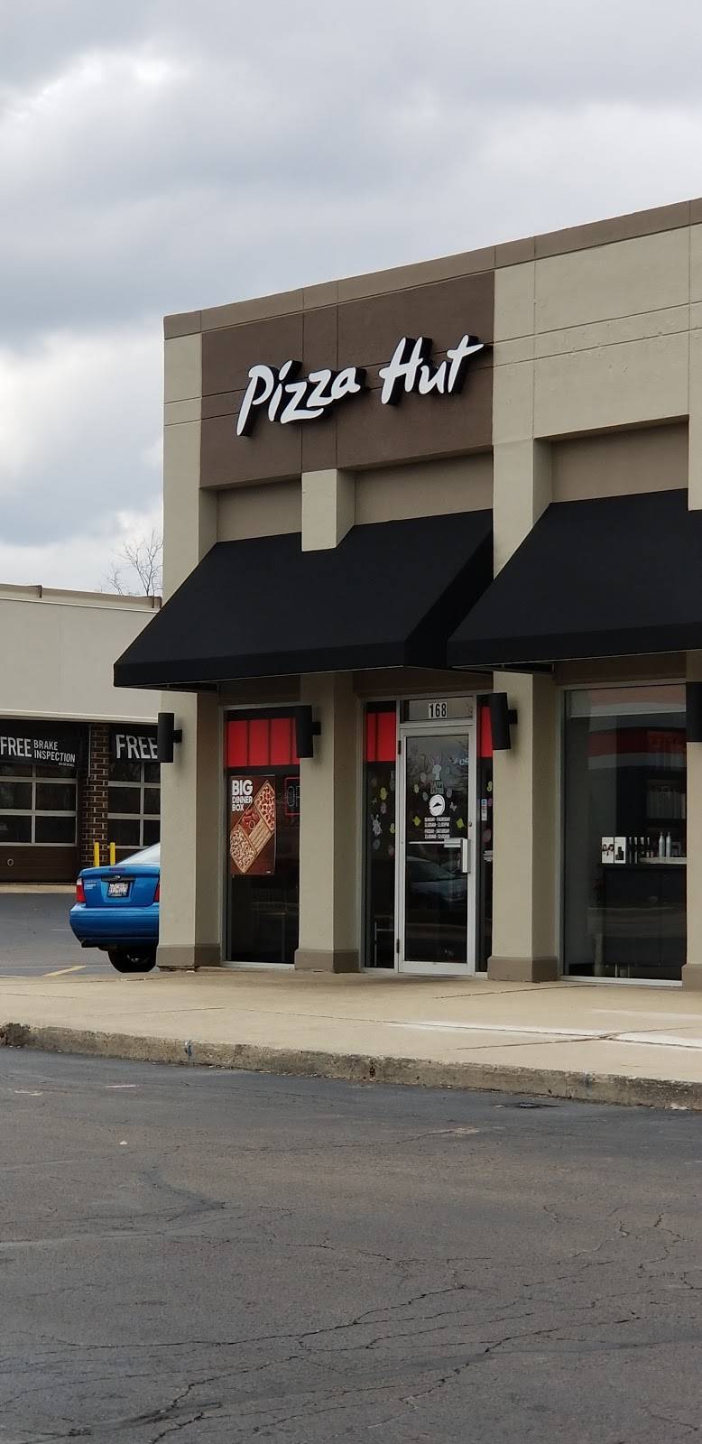 Pizza Hut | restaurant | 168 S Western Ave, Carpentersville, IL 60110, USA | 8474286454 OR +1 847-428-6454