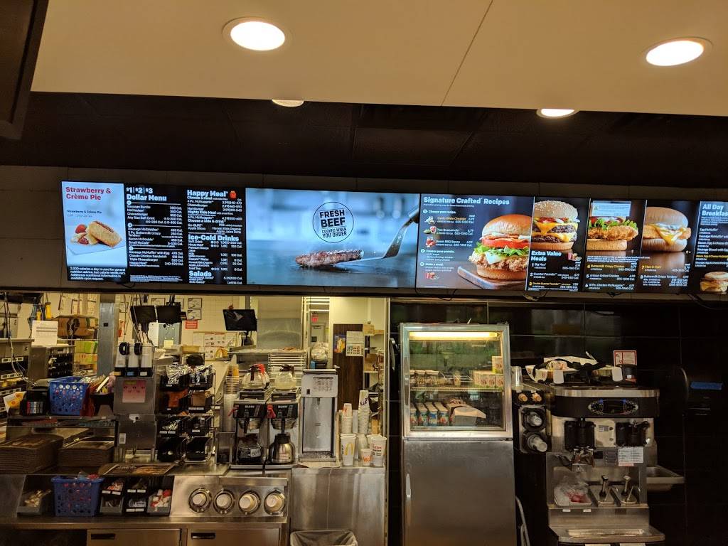 McDonalds | cafe | 1706 Memorial Blvd, Murfreesboro, TN 37129, USA | 6159628062 OR +1 615-962-8062