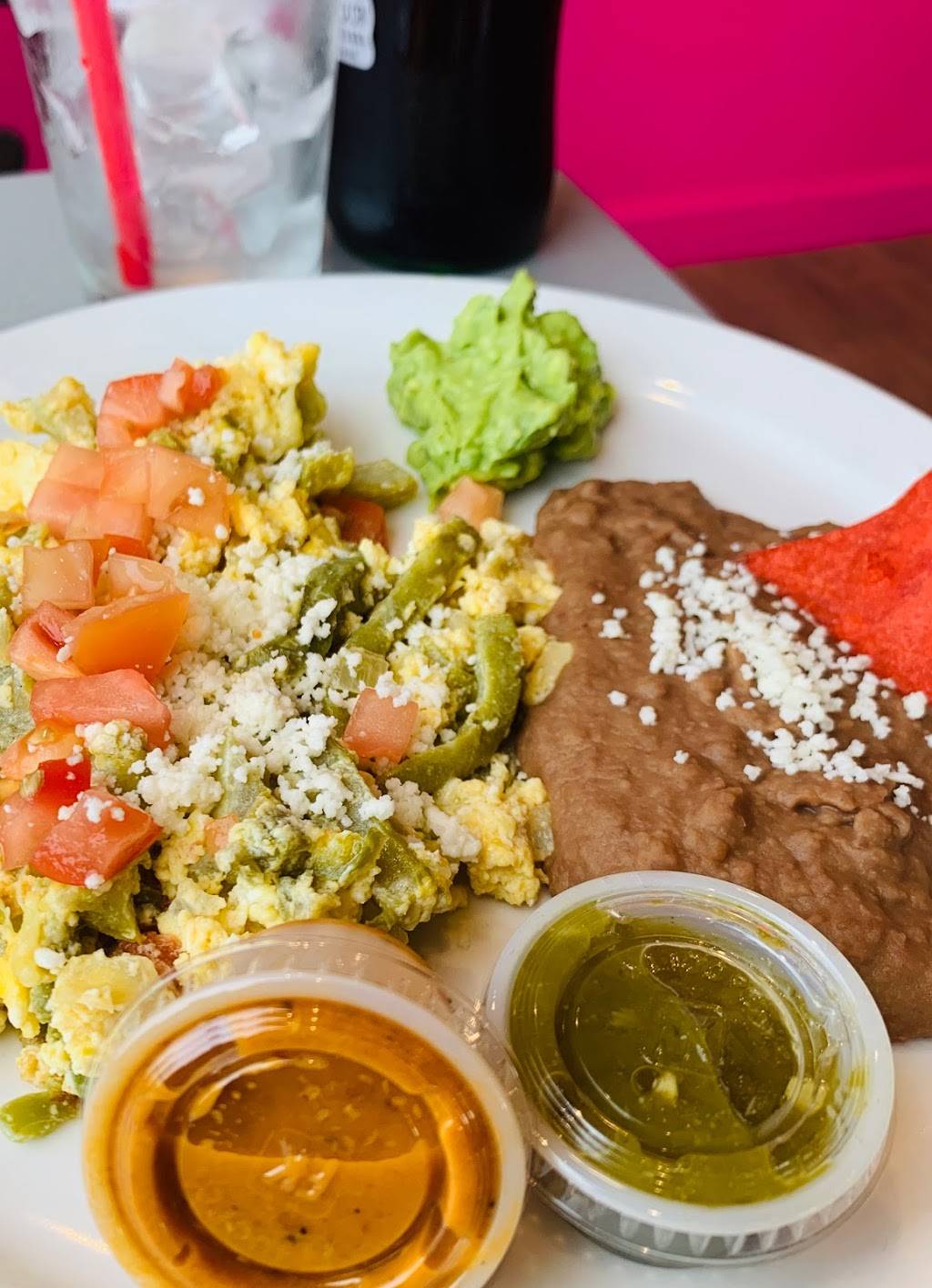 Mexico Lindo Restaurants | restaurant | 555 E Basse Rd Suite 113, San Antonio, TX 78209, USA | 2103103767 OR +1 210-310-3767