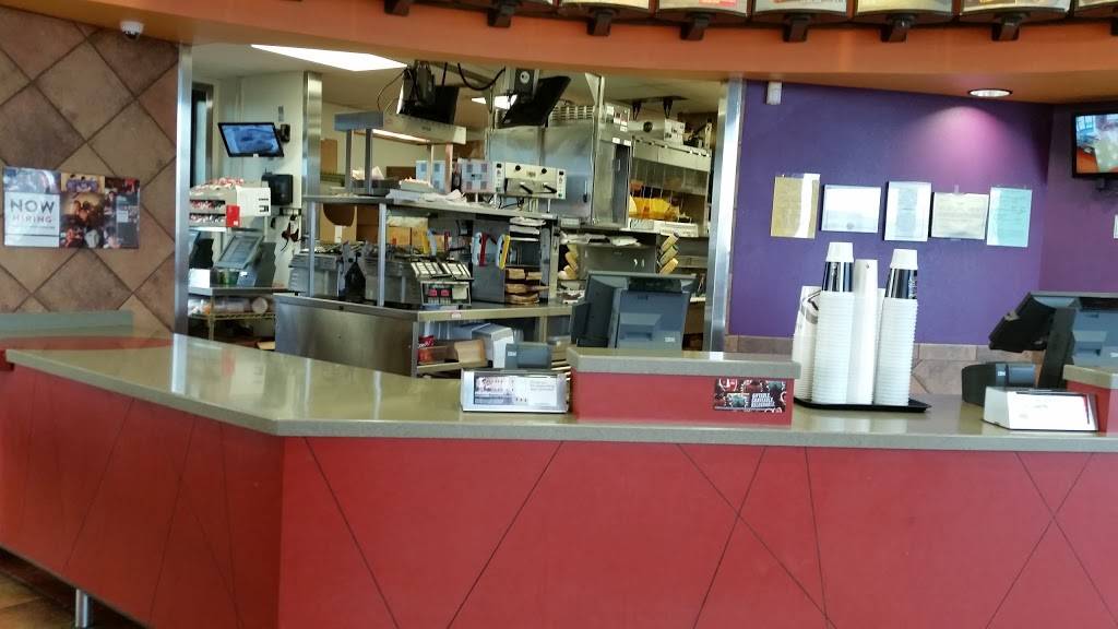 Taco Bell | meal takeaway | 2246 Lake Washington Blvd, West Sacramento, CA 95691, USA | 9163722562 OR +1 916-372-2562