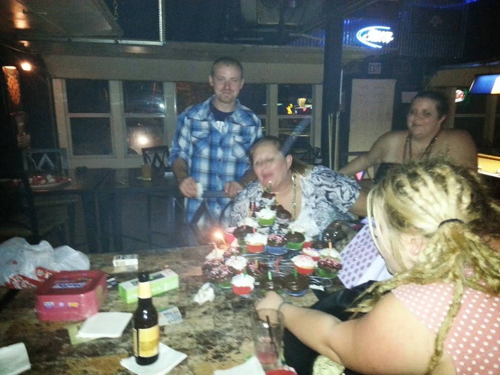 Roosters Orange Bar | restaurant | 6903 Fm 646 Rd S, Santa Fe, TX 77510, USA | 4099274891 OR +1 409-927-4891