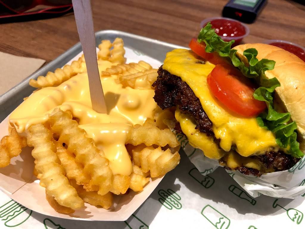 Shake Shack | restaurant | 200 Summit Blvd Suite 100, Birmingham, AL 35243, USA | 2053542771 OR +1 205-354-2771