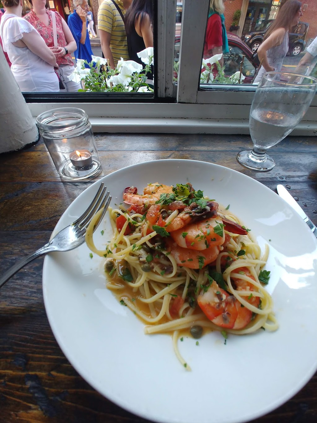 Pomodoro | restaurant | 351 Hanover St, Boston, MA 02113, USA | 6173674348 OR +1 617-367-4348