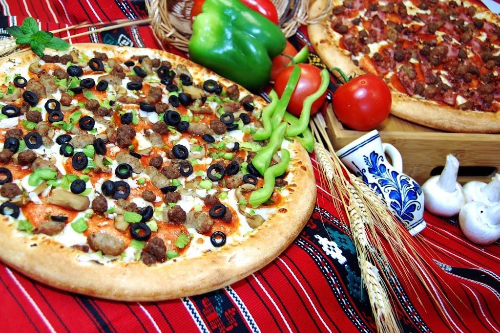 Fast 5 Pizza Norwalk | meal takeaway | 15008 Pioneer Blvd, Norwalk, CA 90650, USA | 5624629050 OR +1 562-462-9050