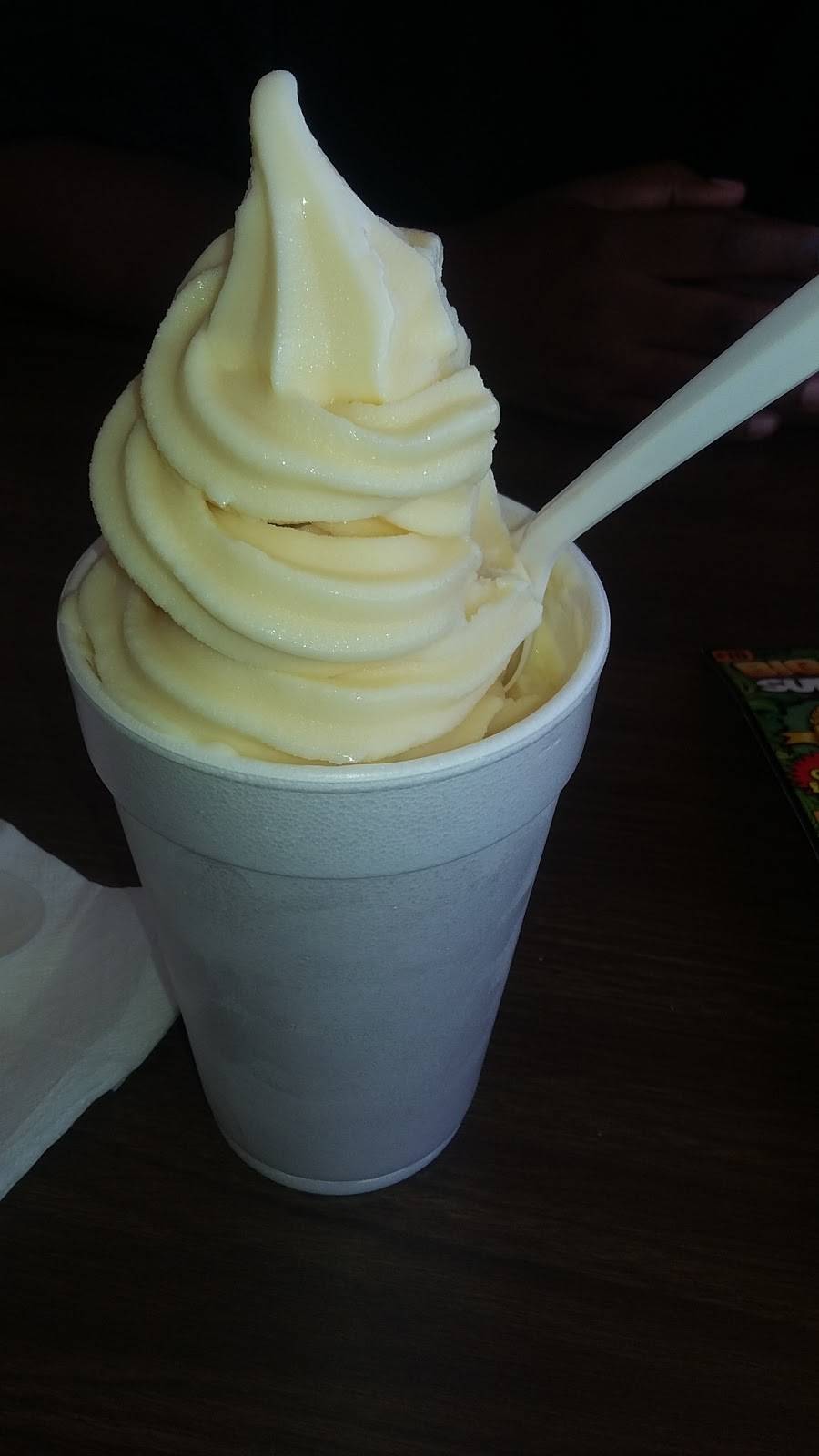 Good Luck Drive In | restaurant | 3140 E Ledbetter Dr, Dallas, TX 75216, USA | 2143713348 OR +1 214-371-3348