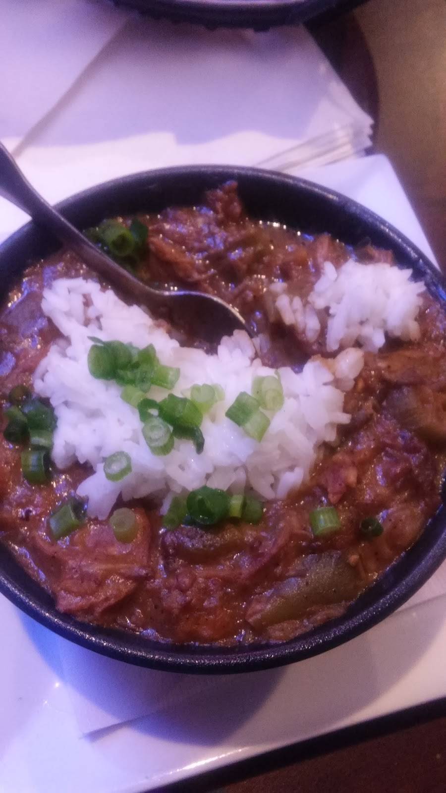 Halftime | restaurant | 156 N College St, Auburn, AL 36830, USA | 3348877800 OR +1 334-887-7800