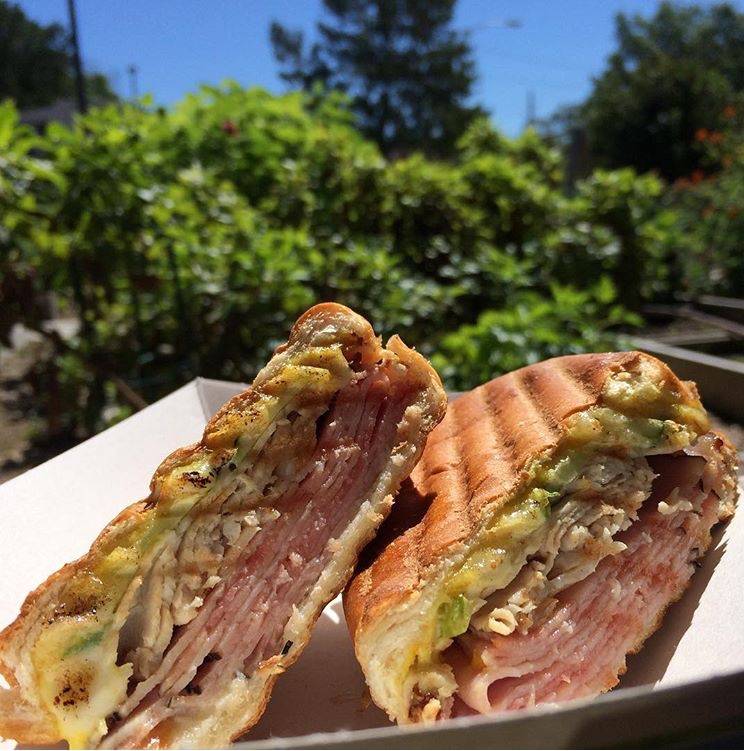 Houndstooth Kitchen & Eatery | restaurant | 160 Independence Ln Suite A, Maitland, FL 32751, USA | 3219729925 OR +1 321-972-9925