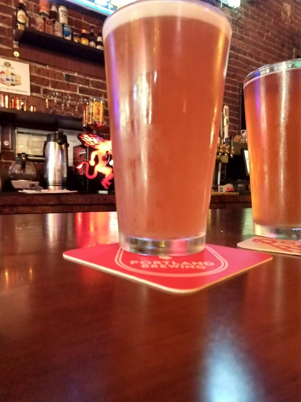 Silver Dollar II | restaurant | 19 NW 5th Ave, Portland, OR 97209, USA | 5032413465 OR +1 503-241-3465