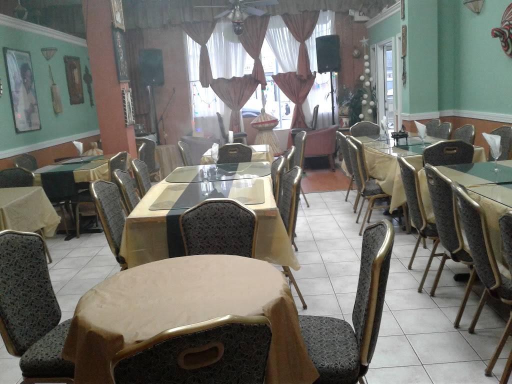 Dessie Ethiopian Restaurant and Market | restaurant | 2655 University Blvd W, Wheaton, MD 20902, USA | 3019335580 OR +1 301-933-5580