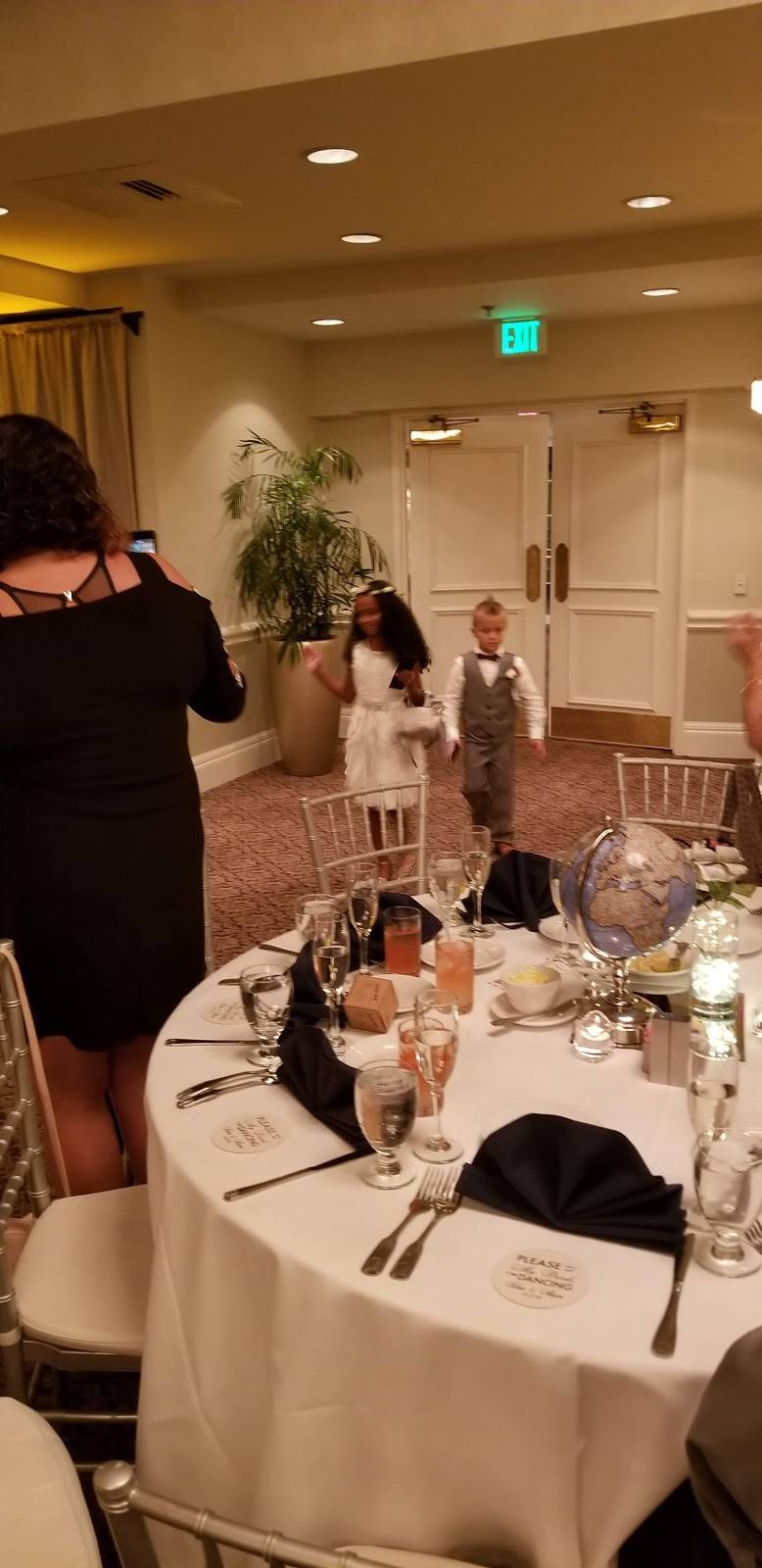 Heathrow COUNTRY CLUB | restaurant | 2100 Bridgewater Dr, Heathrow, FL 32746, USA | 4073331450 OR +1 407-333-1450