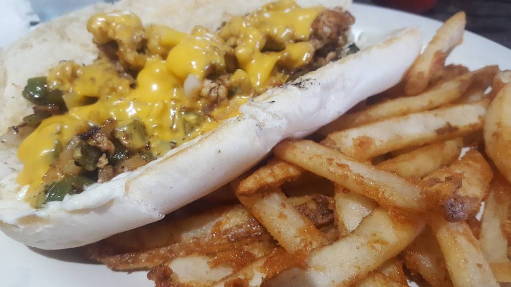 Redzone Sports Grill | restaurant | 4979 US-31, Calera, AL 35040, USA | 2056684880 OR +1 205-668-4880