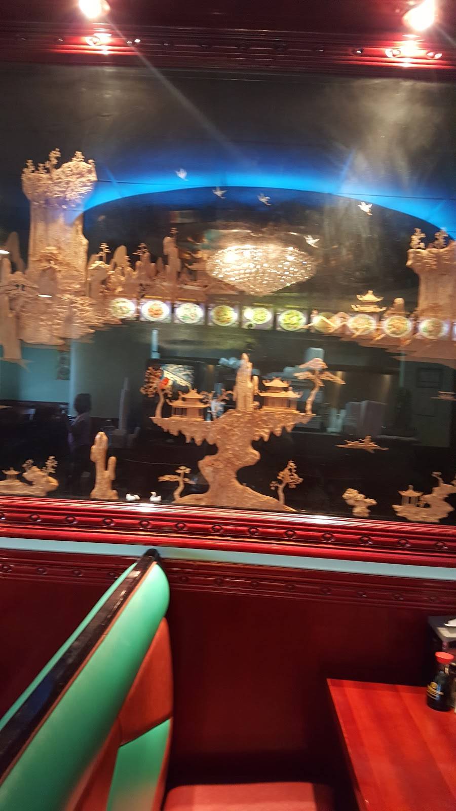 China Dragon | restaurant | 529 E Red Bridge Rd, Kansas City, MO 64131, USA | 8169418880 OR +1 816-941-8880