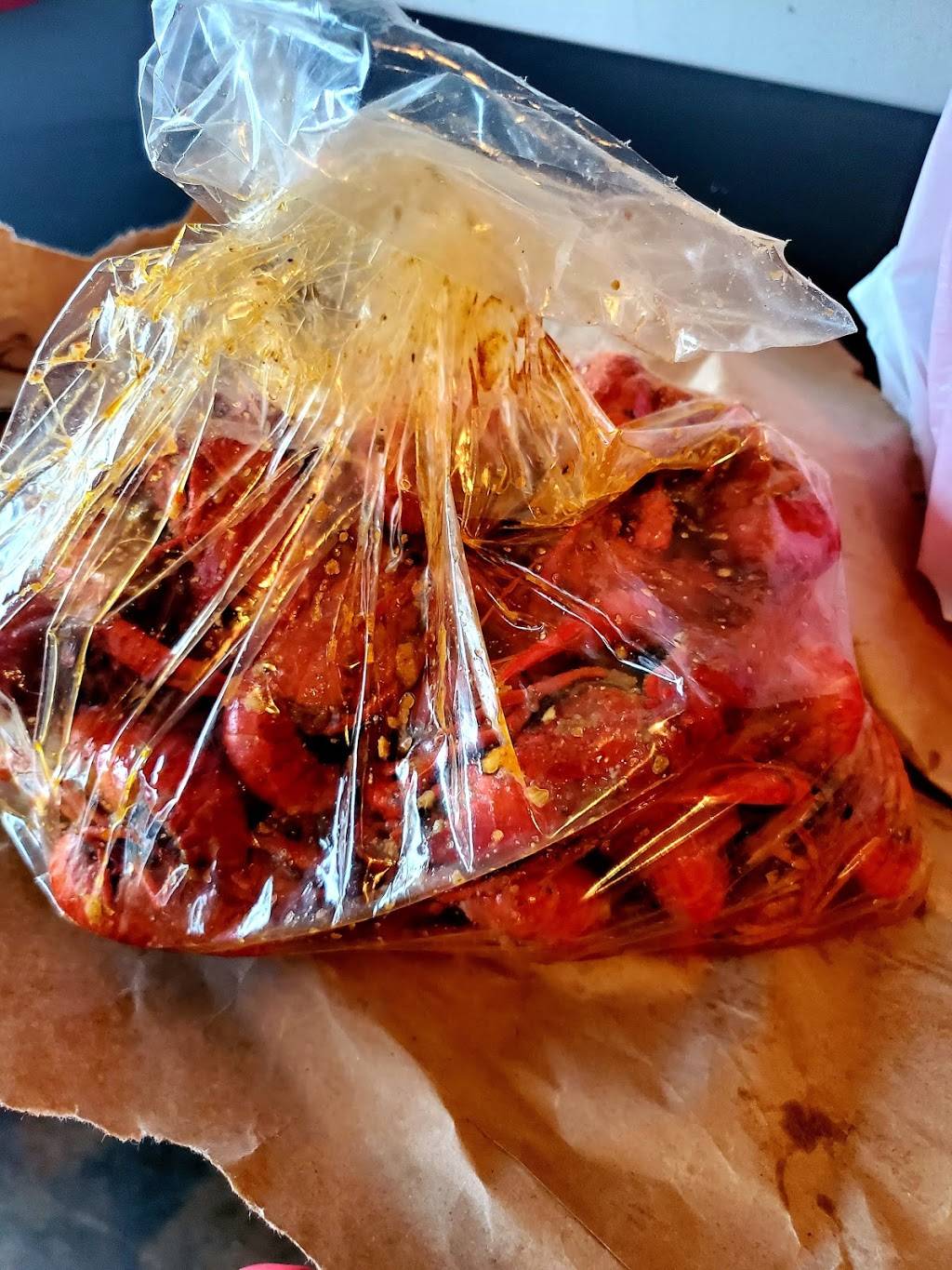 Geaux Cajun Seafood Kitchen | restaurant | 13018 Woodforest Blvd suite r, Houston, TX 77015, USA | 7134553655 OR +1 713-455-3655