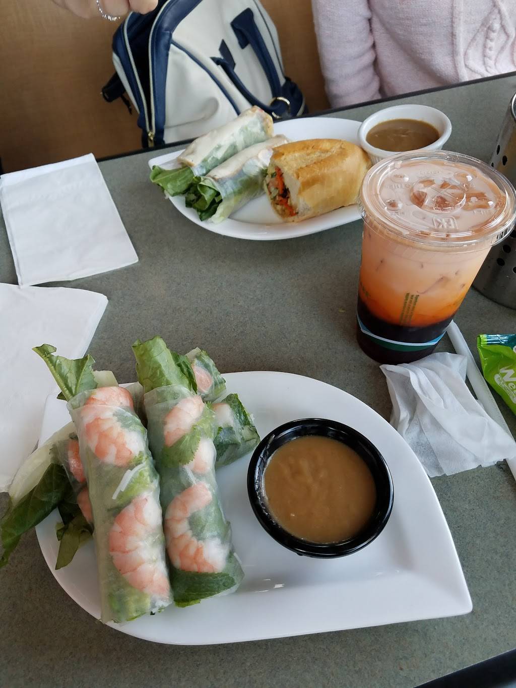 Vietnam House Restaurant | restaurant | 1527 Park St, Alameda, CA 94501, USA | 5108644022 OR +1 510-864-4022