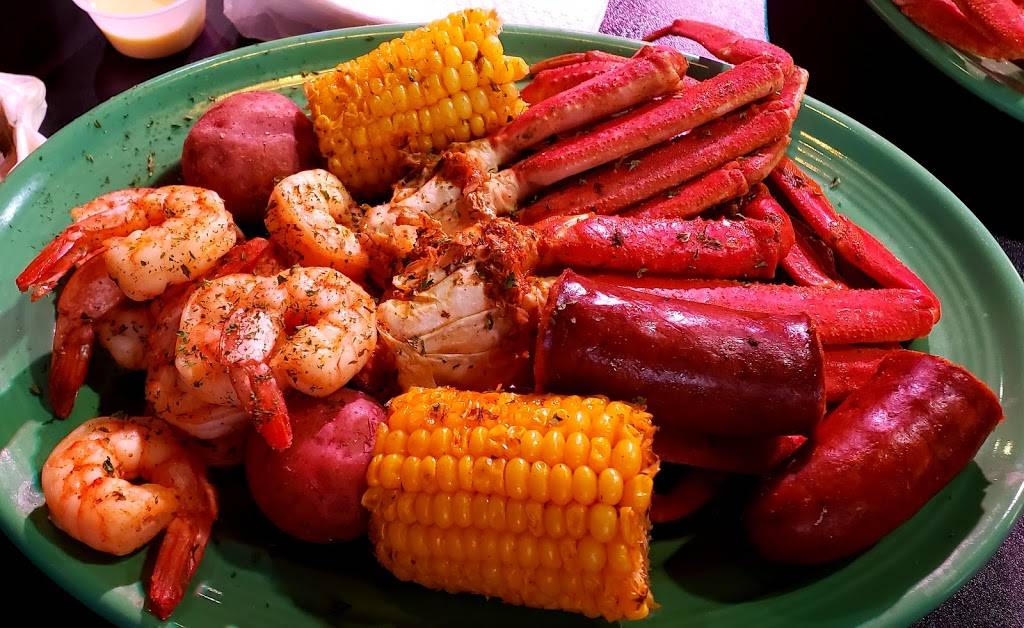 M-Bar Sports Grill | night club | 6340 Ridgewood Ct Dr, Jackson, MS 39211, USA | 6013980999 OR +1 601-398-0999