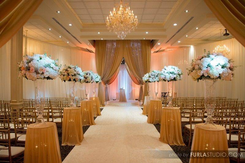 Restaurant Petergof | night club | 577 Waukegan Rd, Northbrook, IL 60062, USA | 8477159445 OR +1 847-715-9445