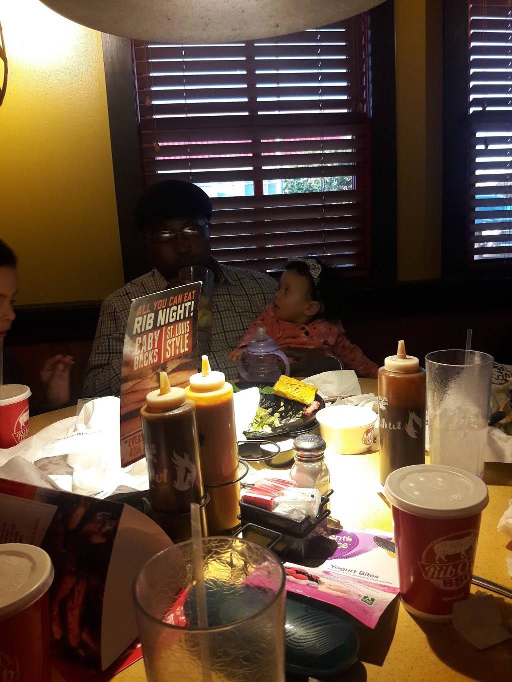 RibCrib BBQ & Grill | restaurant | 1750 Garth Brooks Blvd, Yukon, OK 73099, USA | 4053542828 OR +1 405-354-2828