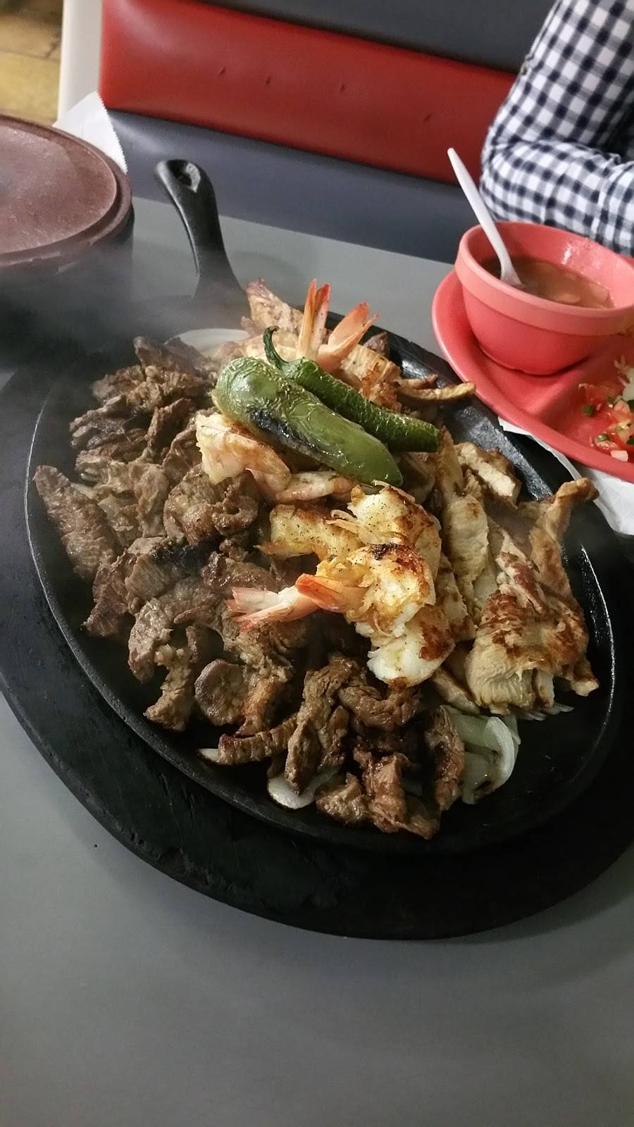 Taqueria Tepatitlan | restaurant | 818 Federal Rd, Houston, TX 77015, USA | 7134511220 OR +1 713-451-1220