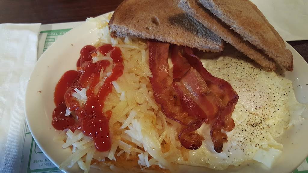 Auntie Vs | restaurant | 2010 N Wayne St # B, Angola, IN 46703, USA | 2606659922 OR +1 260-665-9922