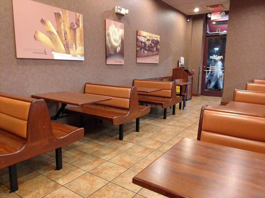 Penn Station East Coast Subs | meal takeaway | 4203 W Wendover Ave, Greensboro, NC 27407, USA | 3366765176 OR +1 336-676-5176