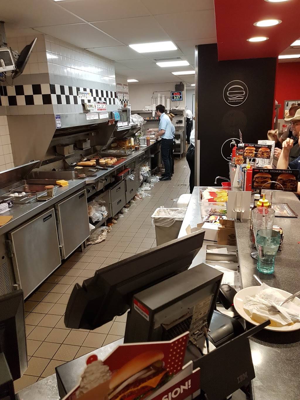Steak n Shake | restaurant | 515 Ley Dr, Auburn, IN 46706, USA | 2609251184 OR +1 260-925-1184