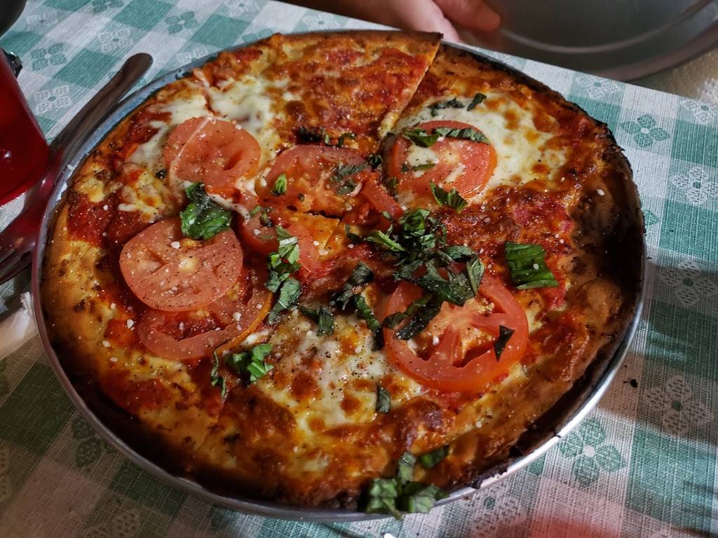 The Crushed Tomato | restaurant | 205 Montgomery St, Summerville, GA 30747, USA | 7068590000 OR +1 706-859-0000