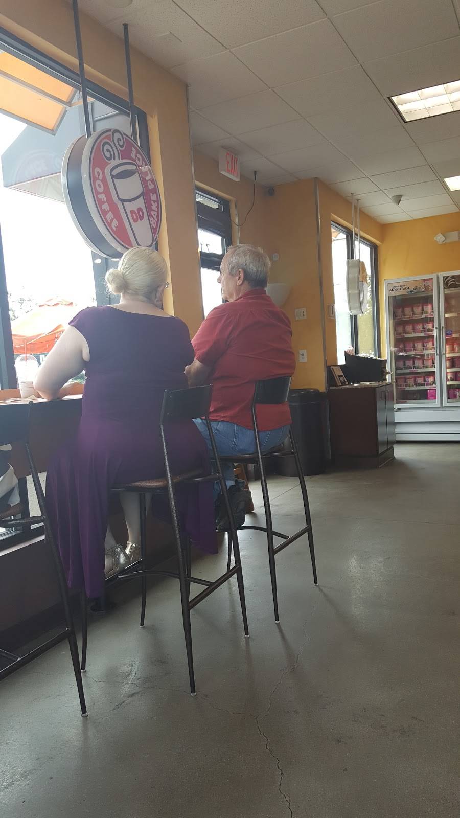 Dunkin | cafe | 715 Jake Alexander Blvd S W, Salisbury, NC 28147, USA | 7042162841 OR +1 704-216-2841