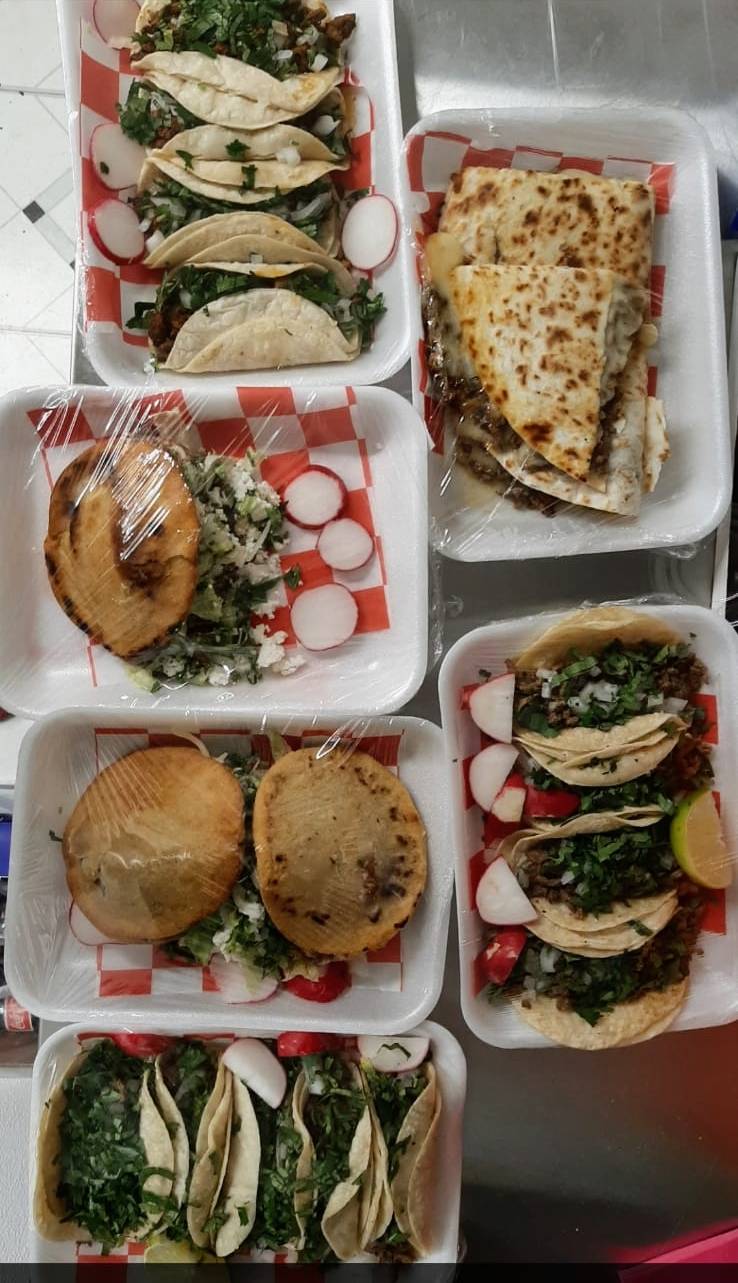 Lidias taco truck | restaurant | 5202 E Pine St, Tulsa, OK 74115, USA | 9184022364 OR +1 918-402-2364