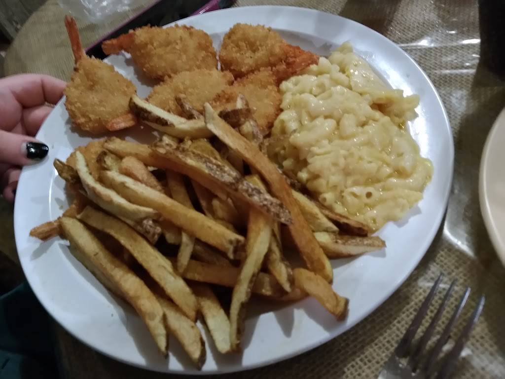 The Pier Seafood and Steaks | restaurant | 28491 MS-35, Sardis, MS 38666, USA | 6625630940 OR +1 662-563-0940