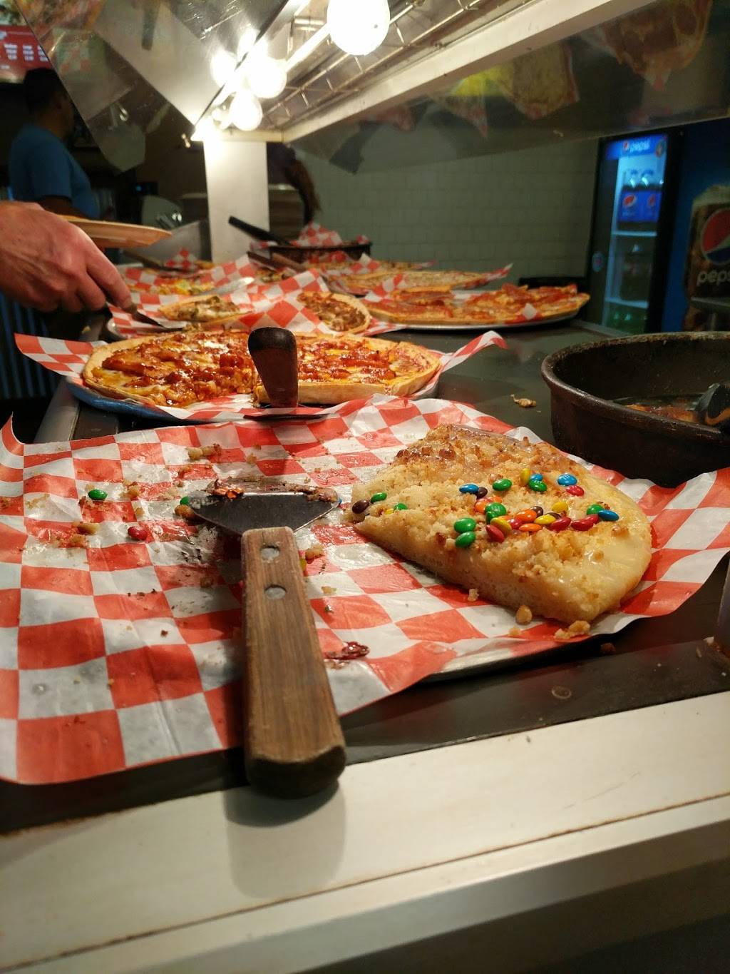 Godfathers Pizza | meal delivery | 5453 S State Hwy Ff, Battlefield, MO 65619, USA | 4178778787 OR +1 417-877-8787