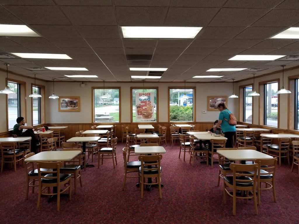 Wendys | restaurant | 3621 S Martin Luther King Jr Blvd, Lansing, MI 48910, USA | 5178870407 OR +1 517-887-0407