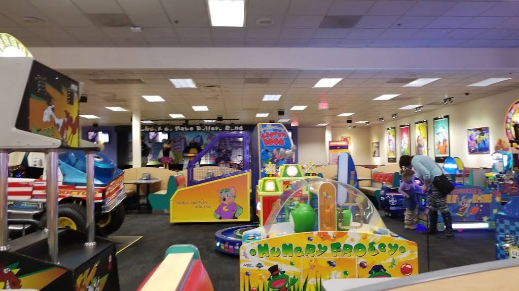 Chuck E. Cheese | restaurant | 2369 S MacArthur Blvd, Springfield, IL 62704, USA | 2177930230 OR +1 217-793-0230