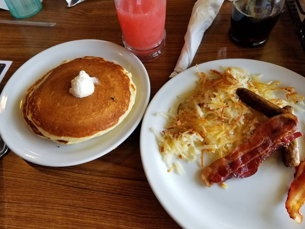 Dennys | restaurant | 2541 N 29th Ave, Hollywood, FL 33021, USA | 9549202859 OR +1 954-920-2859