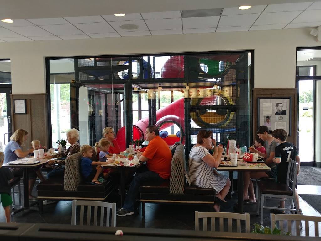 Chick-fil-A | restaurant | 4241 4th St N, St. Petersburg, FL 33703, USA | 7275029402 OR +1 727-502-9402