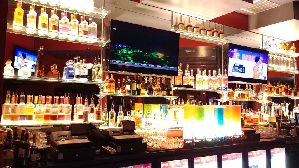 Fuze Bar & Grill | restaurant | 58 S 1st St, San Jose, CA 95113, USA | 4085640488 OR +1 408-564-0488