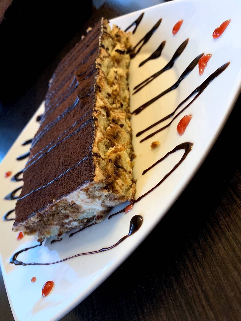 Mangia Mangia (Oakville) | restaurant | 1395 Abbeywood Dr Unit #1, Oakville, ON L6M 3B2, Canada | 2893863000 OR +1 289-386-3000