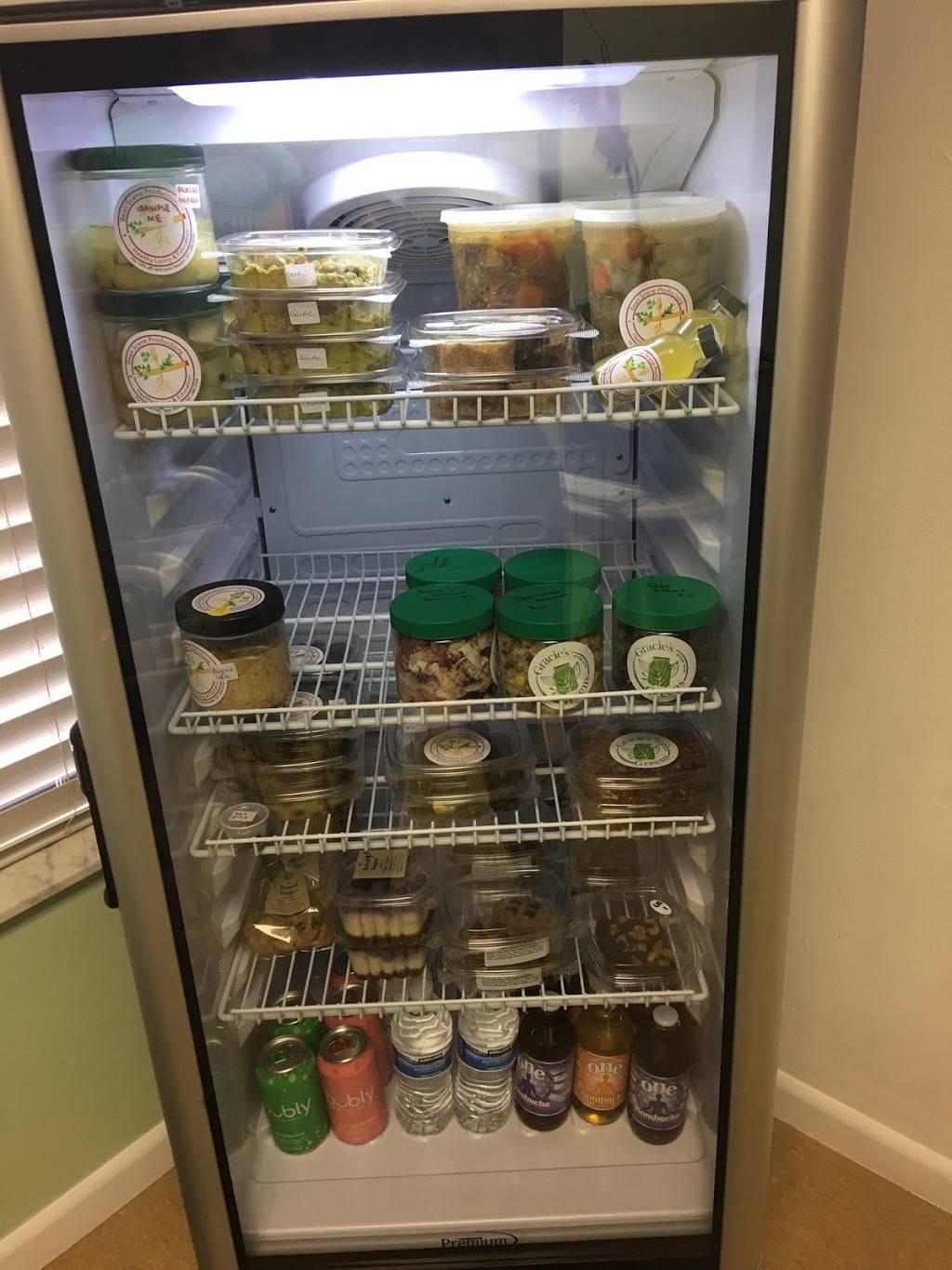 Bean Scene Productions | restaurant | 1408 N Killian Dr, Lake Park, FL 33403, USA | 5612880358 OR +1 561-288-0358