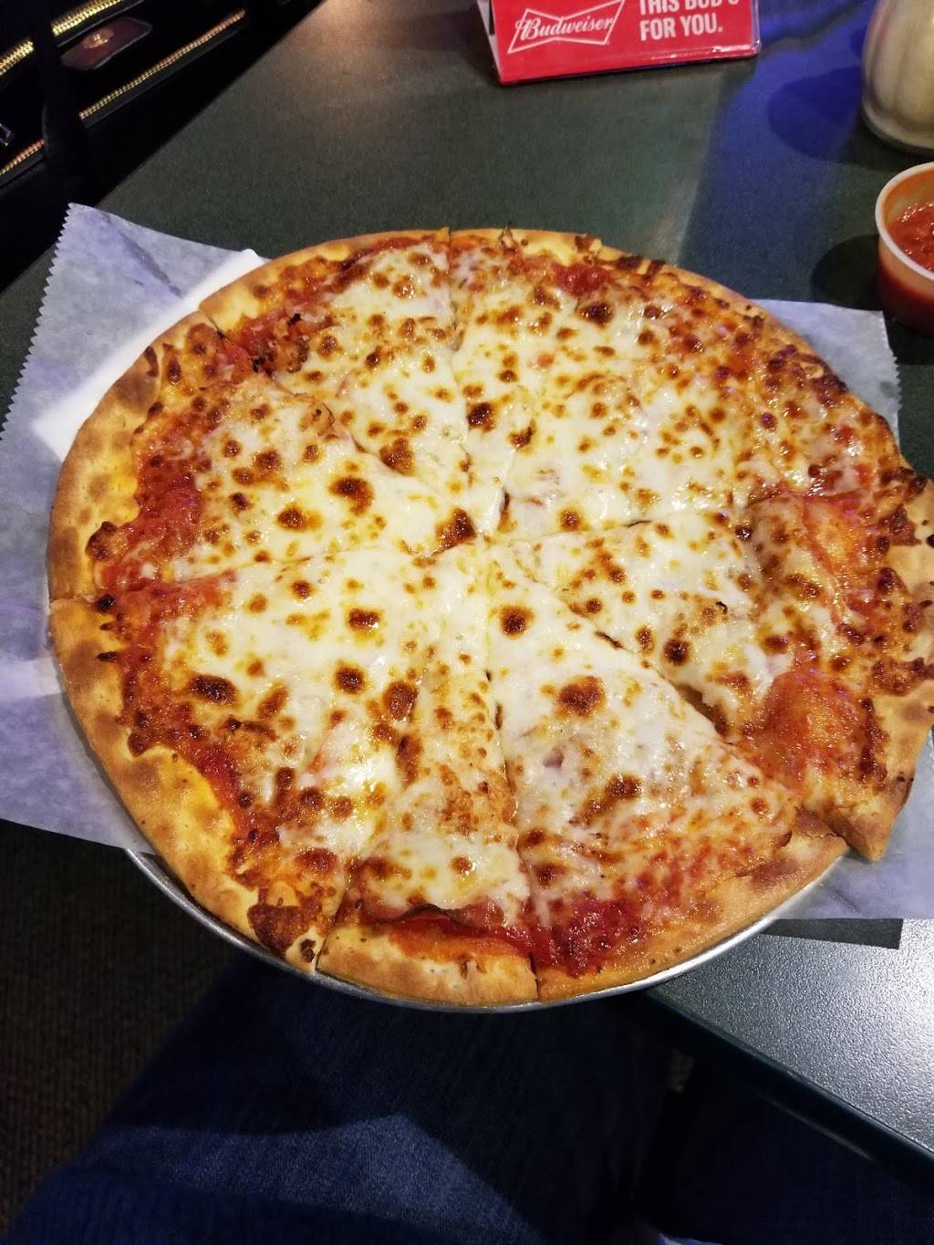 Chuck Celsis Tavern Restaurant | restaurant | 205 5th St, West Des Moines, IA 50265, USA | 5152559827 OR +1 515-255-9827