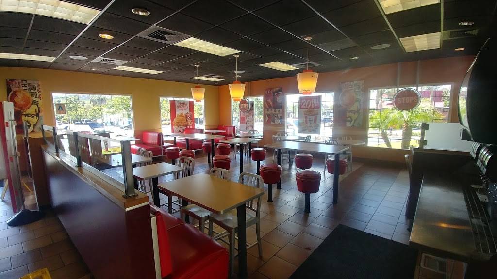 KFC | restaurant | 840 E Vista Way, Vista, CA 92084, USA | 7609411295 OR +1 760-941-1295