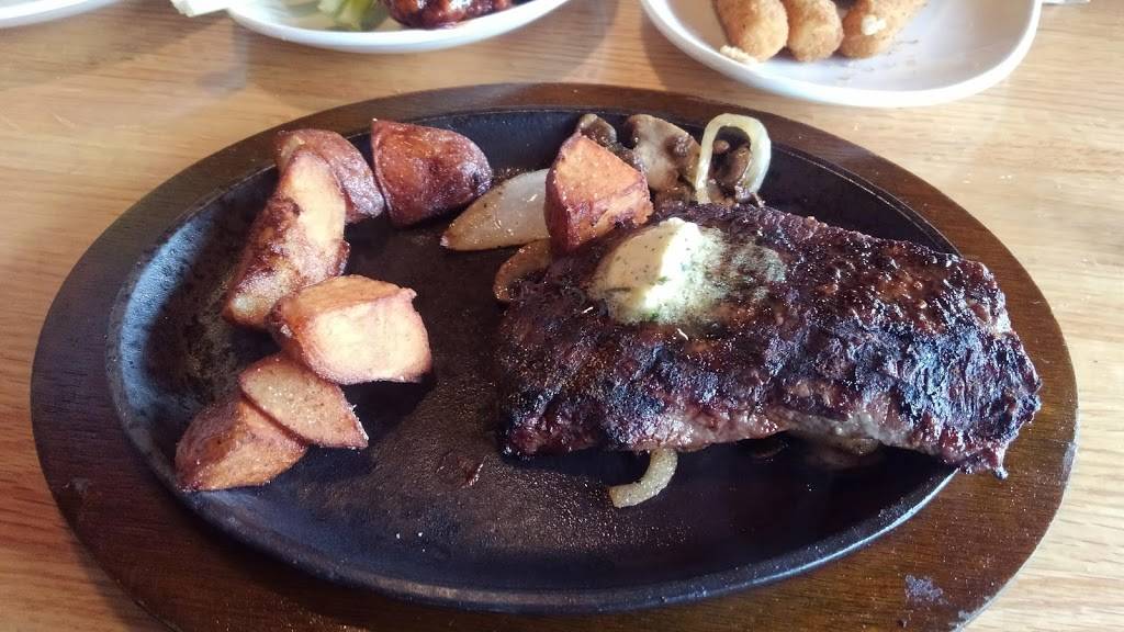 Applebees Grill + Bar | restaurant | 4100 W 10th St, Greeley, CO 80634, USA | 9703469493 OR +1 970-346-9493