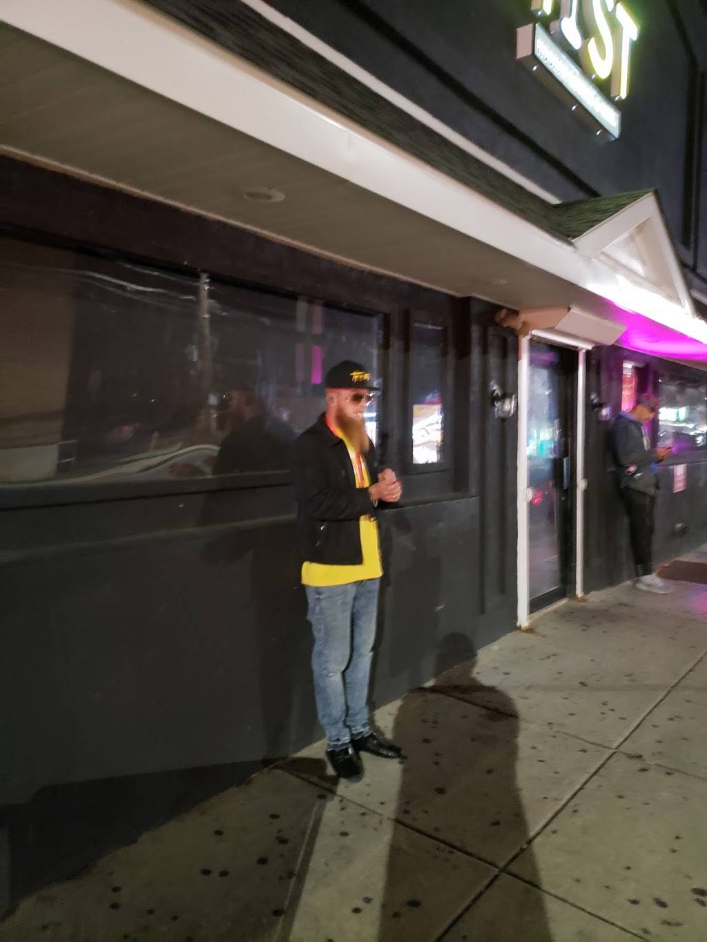 Myst Hookah Lounge & Grill | restaurant | 5835 Rising Sun Ave, Philadelphia, PA 19120, USA | 2676864104 OR +1 267-686-4104