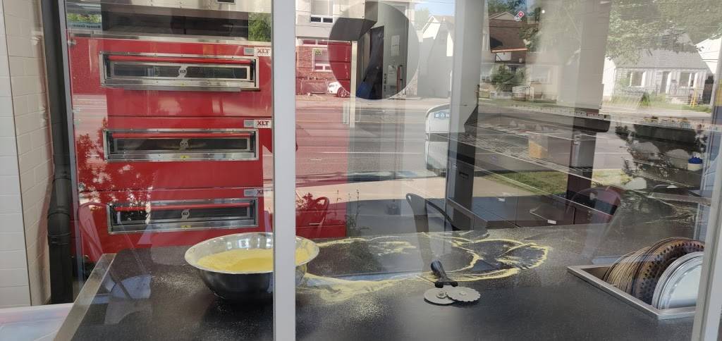 Dominos Pizza | meal delivery | 222 Finch Ave W Unit 109/110, North York, ON M2R 1M6, Canada | 4162211600 OR +1 416-221-1600