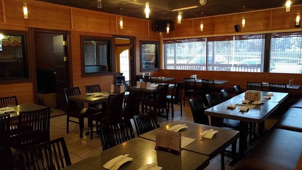 Sushi Bar Bloomington | restaurant | 2522 E 10th St, Bloomington, IN 47408, USA | 8123317688 OR +1 812-331-7688