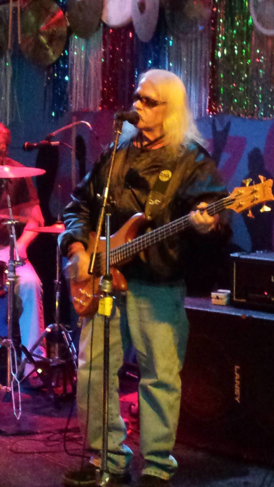 C & C Loft & Lounge | night club | 223 E Spring St, St Marys, OH 45885, USA | 4193943975 OR +1 419-394-3975