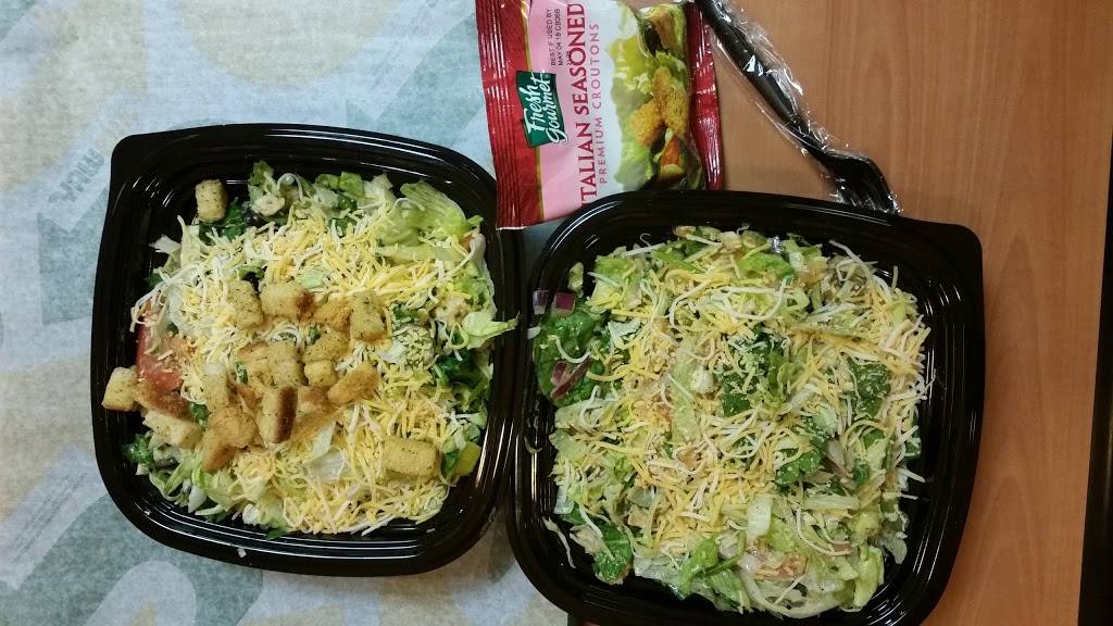 Subway | restaurant | 1657 A E 6th St, Beaumont, CA 92223, USA | 9518452070 OR +1 951-845-2070