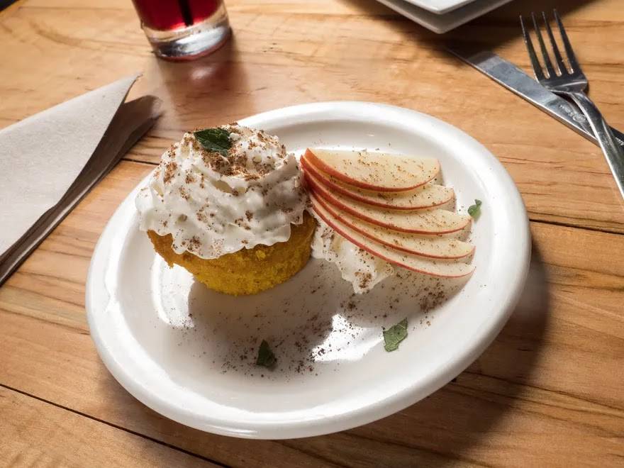 The Scarlet Bee | restaurant | 853 Merrimon Ave, Asheville, NC 28804, USA | 8285523838 OR +1 828-552-3838