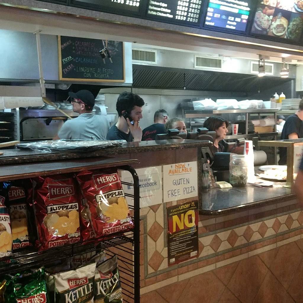 Roccos Pizza | restaurant | 605 Pottstown Pike, Exton, PA 19341, USA | 6103630405 OR +1 610-363-0405