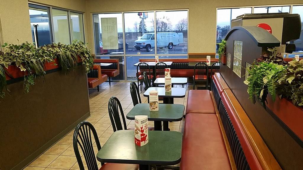 Arbys | restaurant | 1350 Delanglade St, Kaukauna, WI 54130, USA | 9207591398 OR +1 920-759-1398
