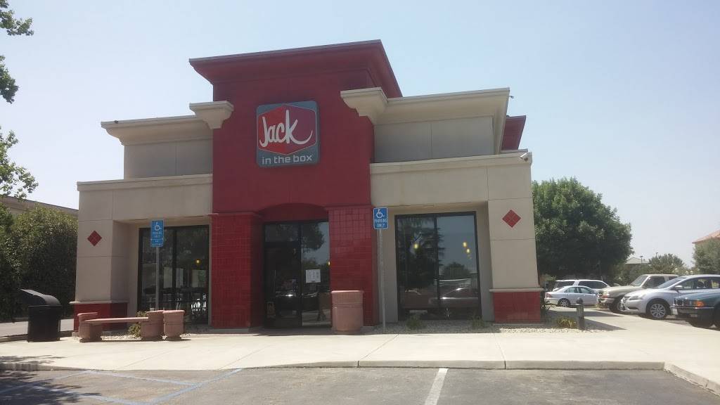 Jack in the Box | restaurant | 5340 W Cypress Ave, Visalia, CA 93277, USA | 5597397369 OR +1 559-739-7369